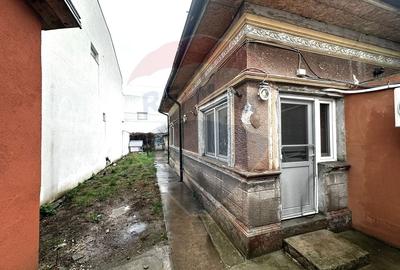 Casă cu 3 camere cu Teren 195 Mp în Străulești - 7