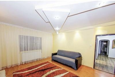 Apartament cu 3 camere decomandat în Central - 3