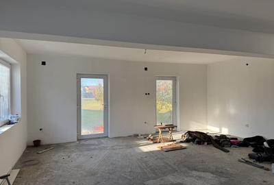 Casa noua 4 camere 190 MP + teren in Ghimbav - 8