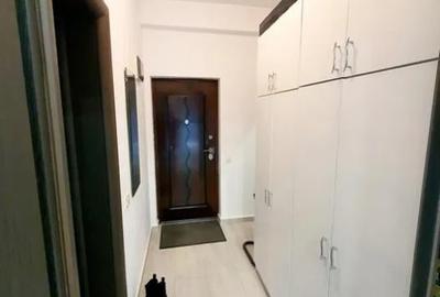 INCHIRIERI-Garsoniera NOUA-Militari Residence/Ballroom - 4