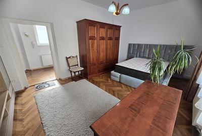 Apartament cu 2 camere semidecomandat, mobilat în Centrul Istoric - 4