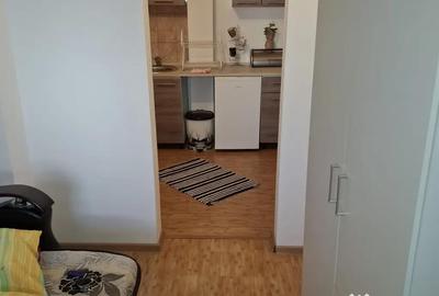 Garsonieră decomandată în Central - 1