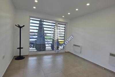 Spațiu comercial, de 18 mp, în Brașovul Vechi - 5