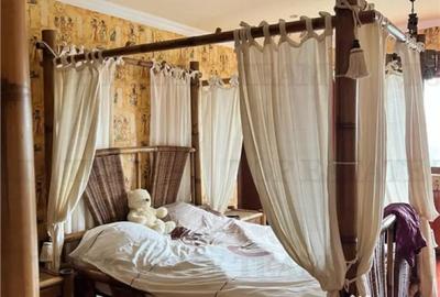 Casă cu 9 camere cu Teren 1784 Mp în Cornu - 5