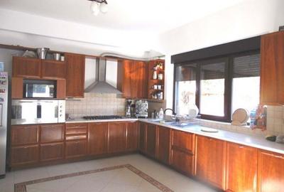 Vila cu piscina de vanzare 9 camere Padurea Baneasa-Pipera teren 1500mp - 3