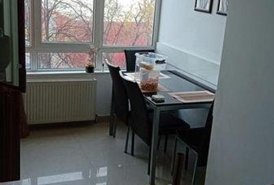 Apartament cu 2 camere în UTA - 5