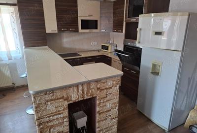 Ap PREMIUM Uta Ared 3 cam spatios 100 mp cu terasa mare - 3