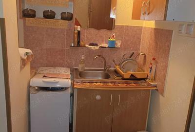 Garsonieră decomandată în Exterior Vest