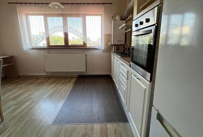 Apartament cu 2 camere decomandat în Tătărași - 1