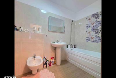 Apartament cu 3 camere decomandat în Central - 9