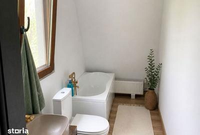 Casă cu 3 camere cu Teren 3350 Mp în Central - 16