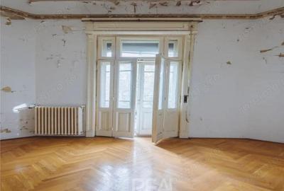 Casă cu 16 camere în Romană - 3