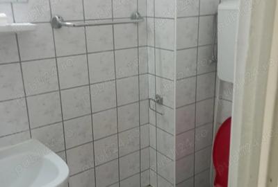 Apartament cu 3 camere decomandat în Decebal - 3