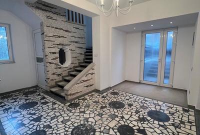 Casă cu 4 camere în Central - 8