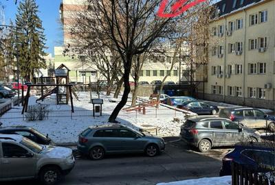 Spațiu comercial, de 97 mp, în Central - 2