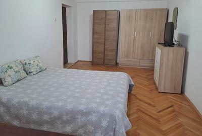 Apartament cu doua camere zona Centru etajul 1 - 2