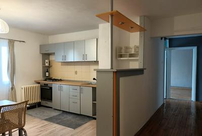 Inchiriez apartament 4 camere, decomandate, Manastur - 4