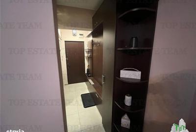 Apartament cu 2 camere decomandat în Universitate