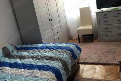 Apartament cu 4 camere decomandat în Central - 3