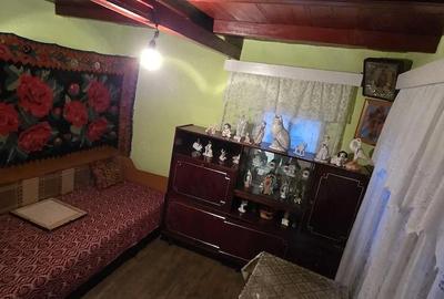 Casă cu 2 camere cu Teren 844 Mp în Brăești - 2