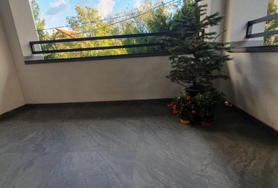 Casă cu 7 camere cu Teren 300 Mp în Alunișu - 1