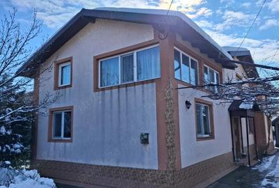 Casă cu Teren 2436 Mp în Puchenii Mici - 3