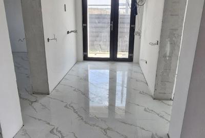 Casă cu 3 camere cu Teren 385 Mp în Central - 3