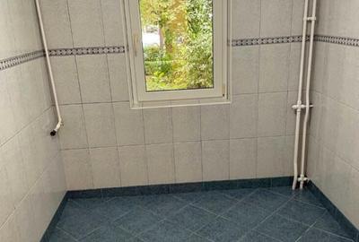 MIHAI BRAVU-2cam, cf1,dec, p/4,complet renovat - 62000 euro - 4