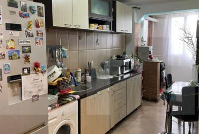 Apartament cu 4 camere semidecomandat în Dacia - 12