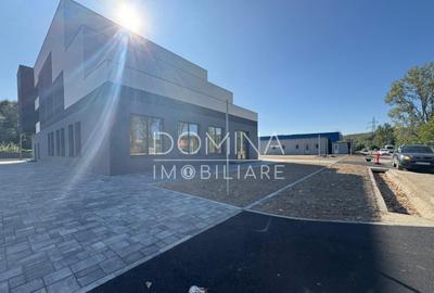 Cladire moderna P+2 cu parcare proprie - str. Tineretului - 15