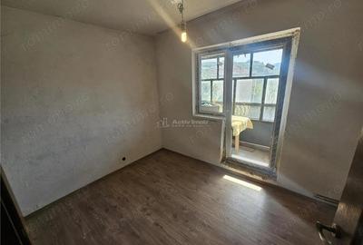 Apartament cu 3 camere semidecomandat în Calea Caransebeșului - 20