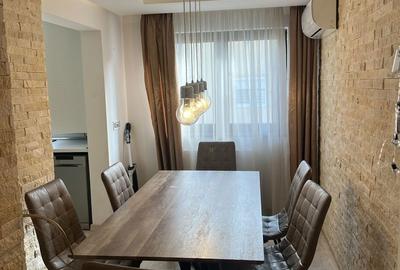 Apartament cu 4 camere decomandat în Central - 8