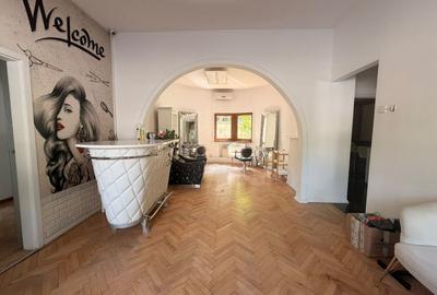 Apartament cu 4 camere în P-ța Victoriei - 3