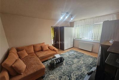 Resita, 2 Cam. Mobilat Utilat, Micro 3 - 2