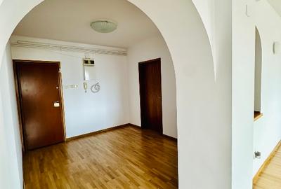 Apartament cu 3 camere decomandat în Aviatorilor - 2