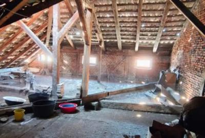 Casă cu 5 camere cu Canalizare în Râșnov - 2