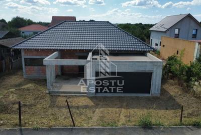 Casa individuala cu 4 camere si teren de 670 mp, Parta,  comision 0 - 9