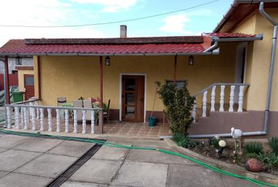 Casă cu 4 camere în Ciopeia - 2