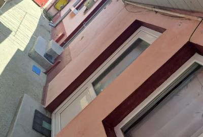 Casă cu 4 camere în Bariera Vâlcii - 17