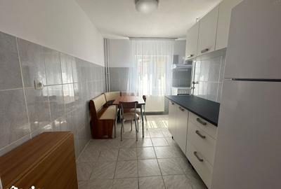 Apartament cu 2 camere decomandat, mobilat în Eroilor - 3