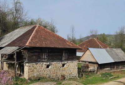 Casă cu 4 camere în Ociu - 3