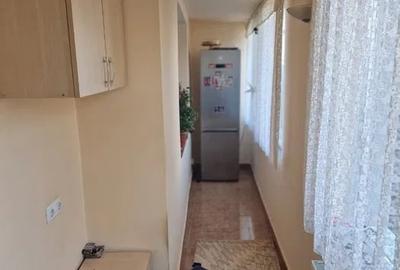 Apartament cu 3 camere semidecomandat, mobilat în Dâmbul Rotund - 7