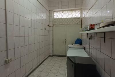 Apartament cu 4 camere în Central - 7