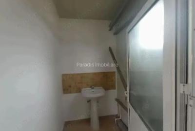 Spațiu comercial, de 1,000 mp, în Bolintin-Vale - 2