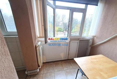 Garsoniera de vanzare Titan mobilata utilata - 5