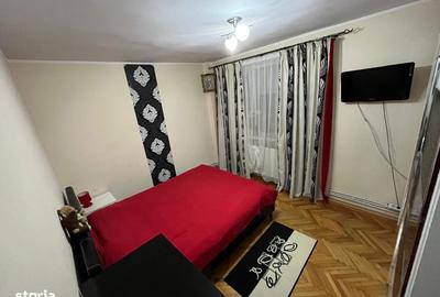 Apartament cu 3 camere semidecomandat în Micro 19 - 8