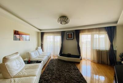 Apartament cu 3 camere semidecomandat în P-ța Unirii - 2