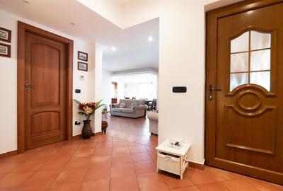 Vila formata din 4 apartamente in Cordau, zona President. - 18