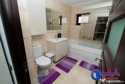 Apartament cu 3 camere decomandat în C5 - 12