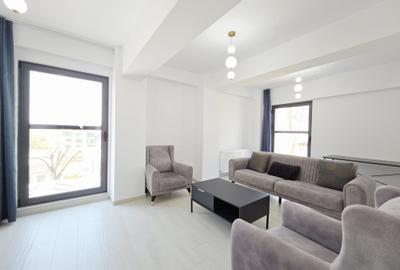 Apartament cu 2 camere decomandat, mobilat în Central